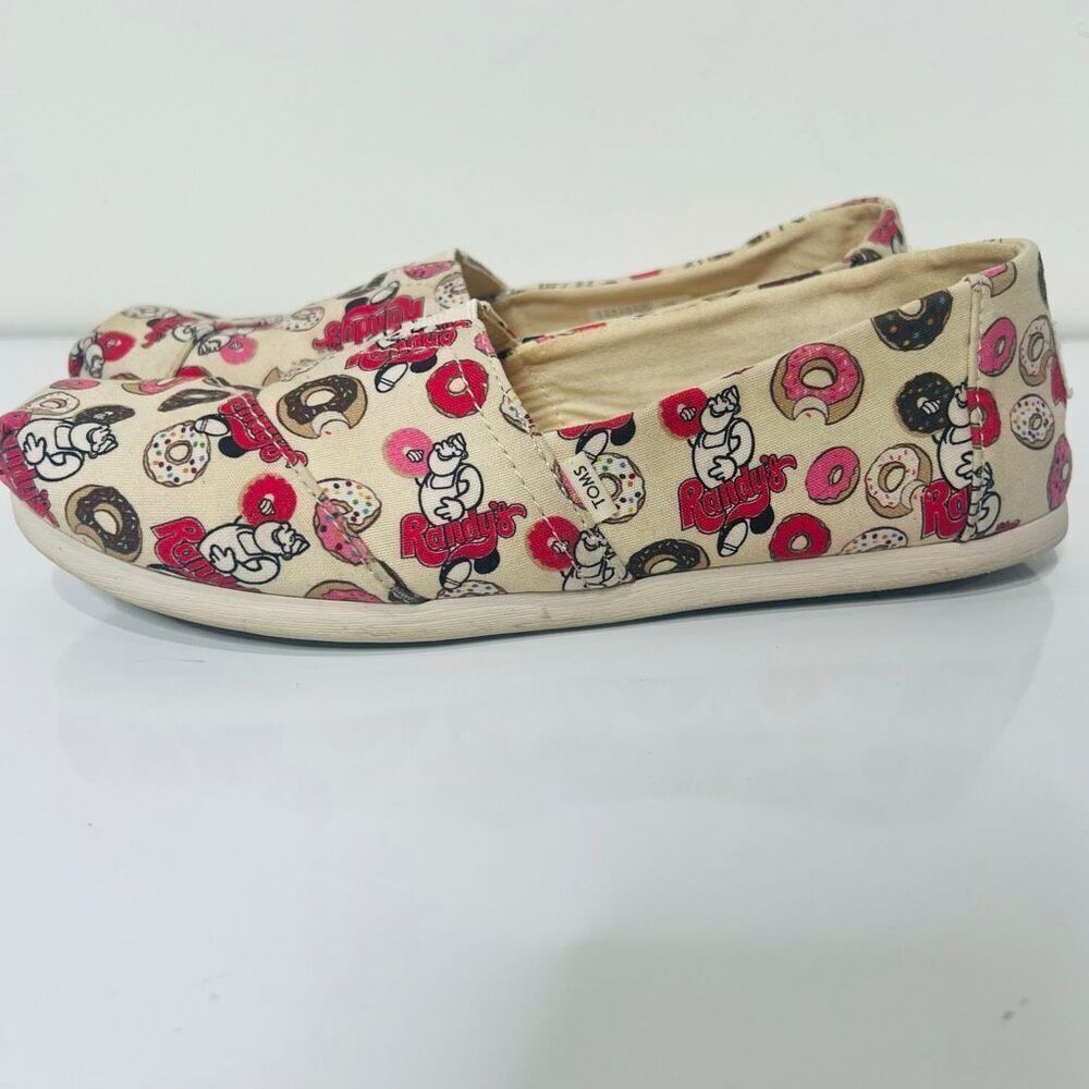 TOMS x Randy's Donuts Slip On Canvas Shoes Sz 8.5